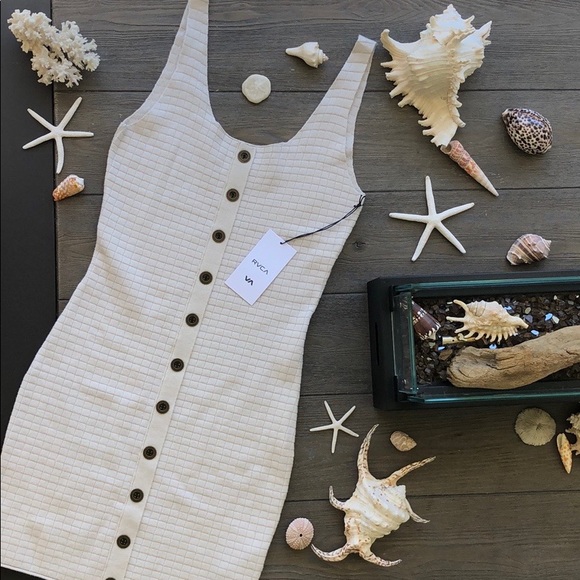 🌴🌼RVCA- DELAILA DRESS🌼🌴 - Picture 2 of 9